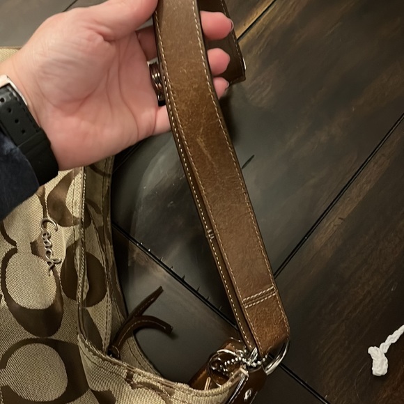 Coach Handbag - Picture 5 of 17